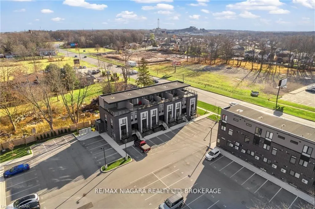 Photo 17 of Unit 115, 6065 Mcleod Road, Niagara Falls, Arad/Fallsview — HOMEH