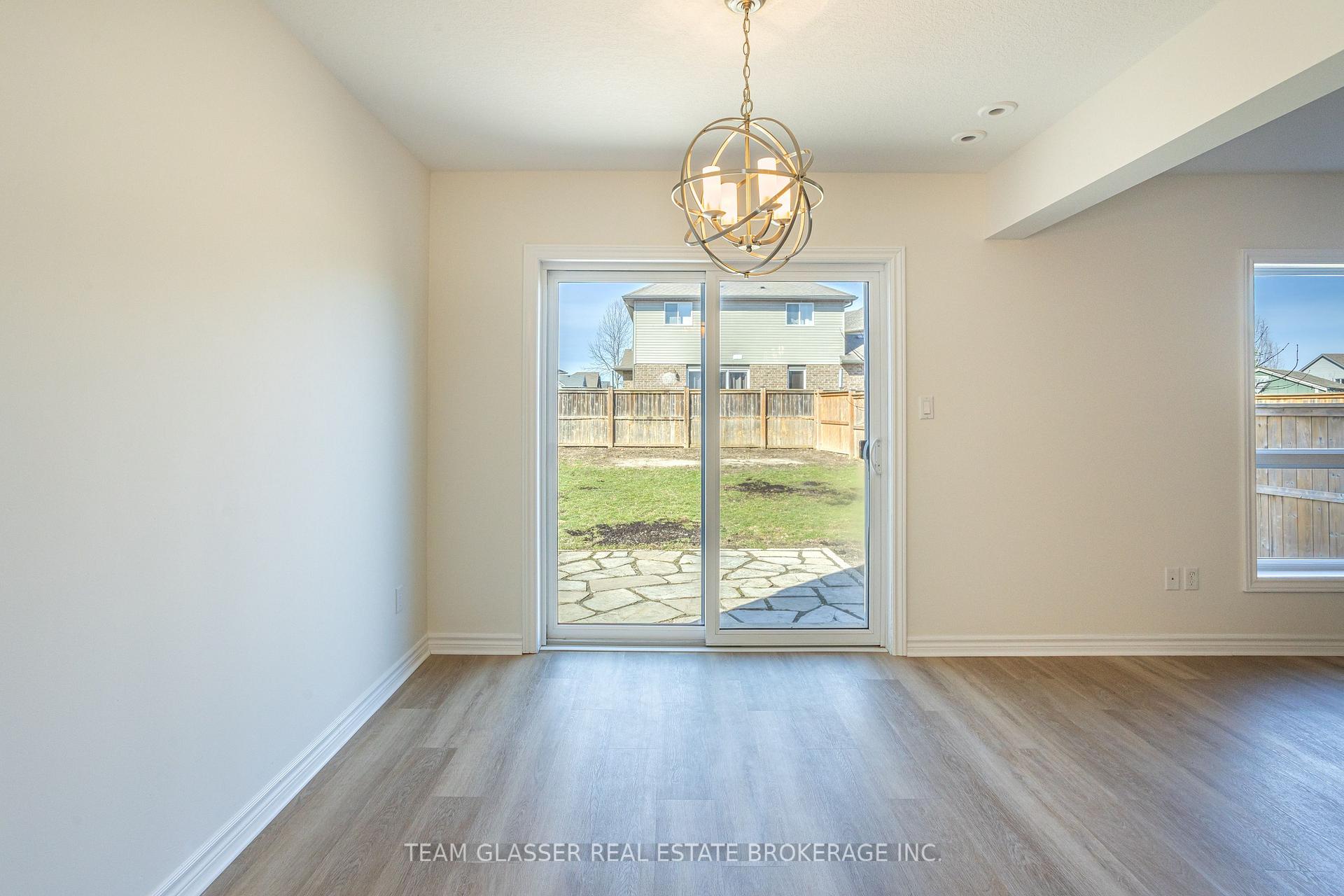 Photo 16 of 110 Peach Tree Boulevard, St. Thomas — HOMEH