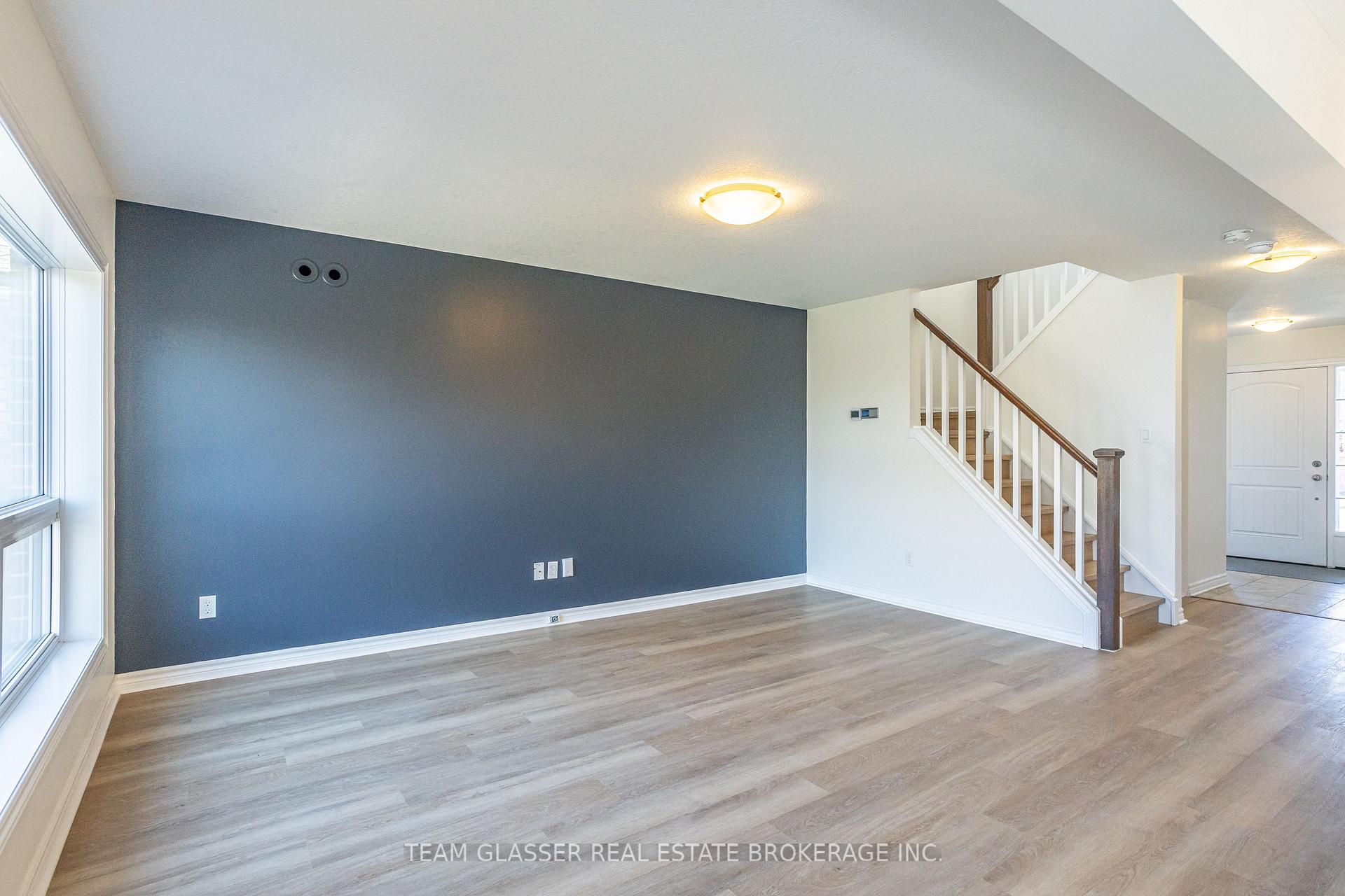 Photo 18 of 110 Peach Tree Boulevard, St. Thomas — HOMEH