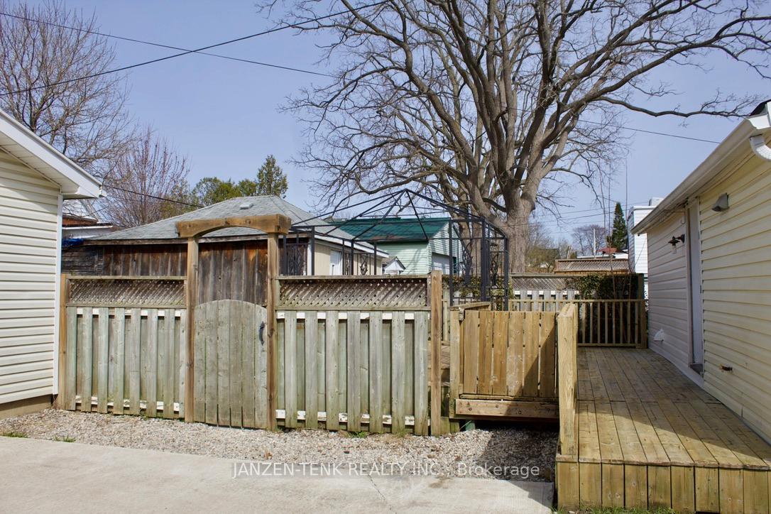 Photo 5 of 57 Malakoff Street, St. Thomas — HOMEH