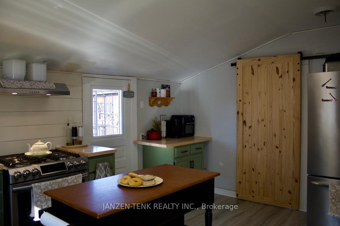 Photo 13 of 57 Malakoff Street, St. Thomas — HOMEH