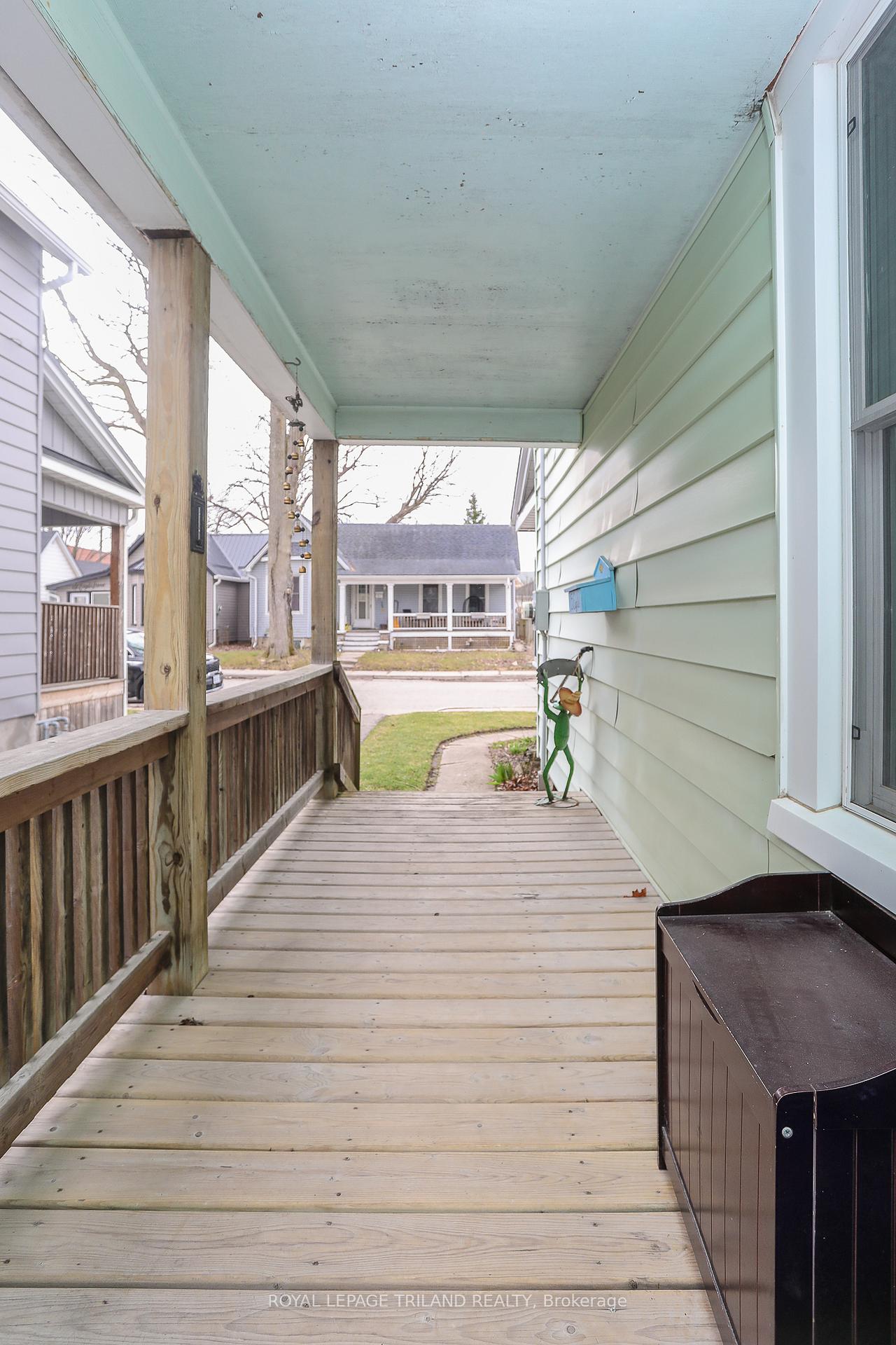 Photo 33 of 15 Eagle Street, St. Thomas — HOMEH