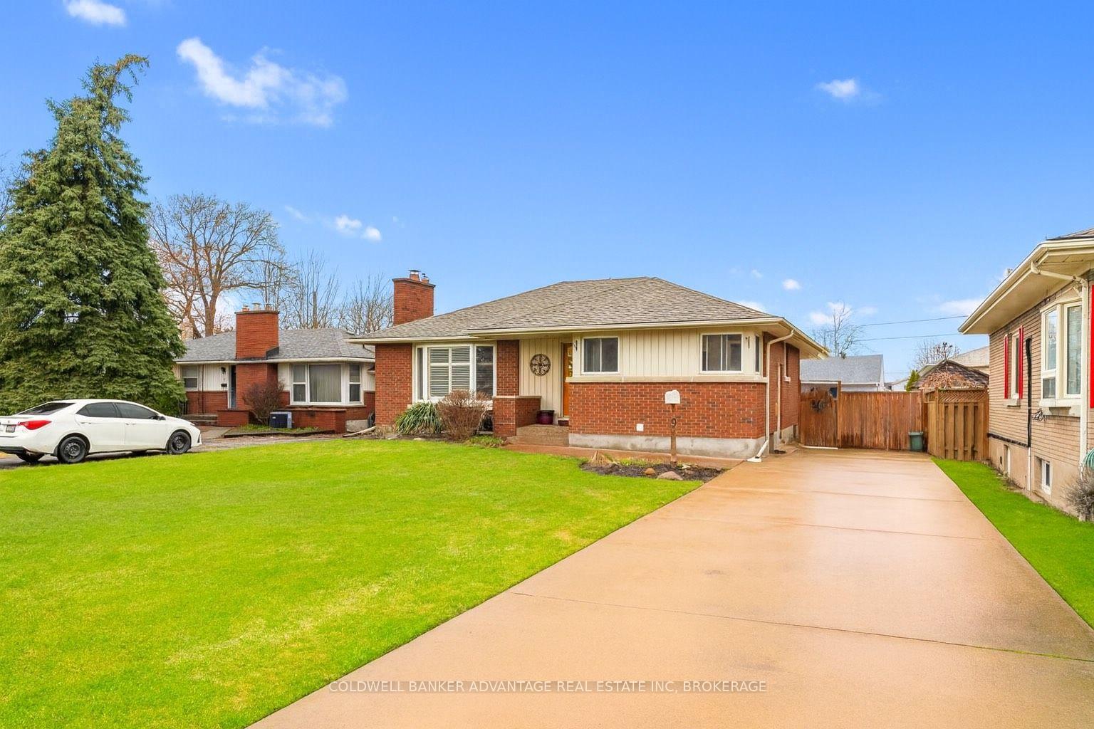 Photo 1 of 9 Meadowvale Drive, St. Catharines, Lakeport — HOMEH