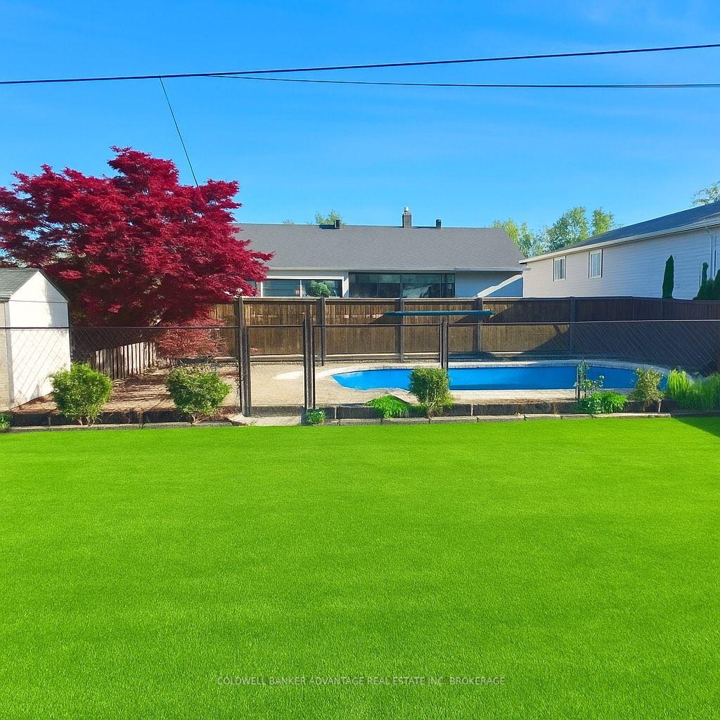 Photo 8 of 9 Meadowvale Drive, St. Catharines, Lakeport — HOMEH