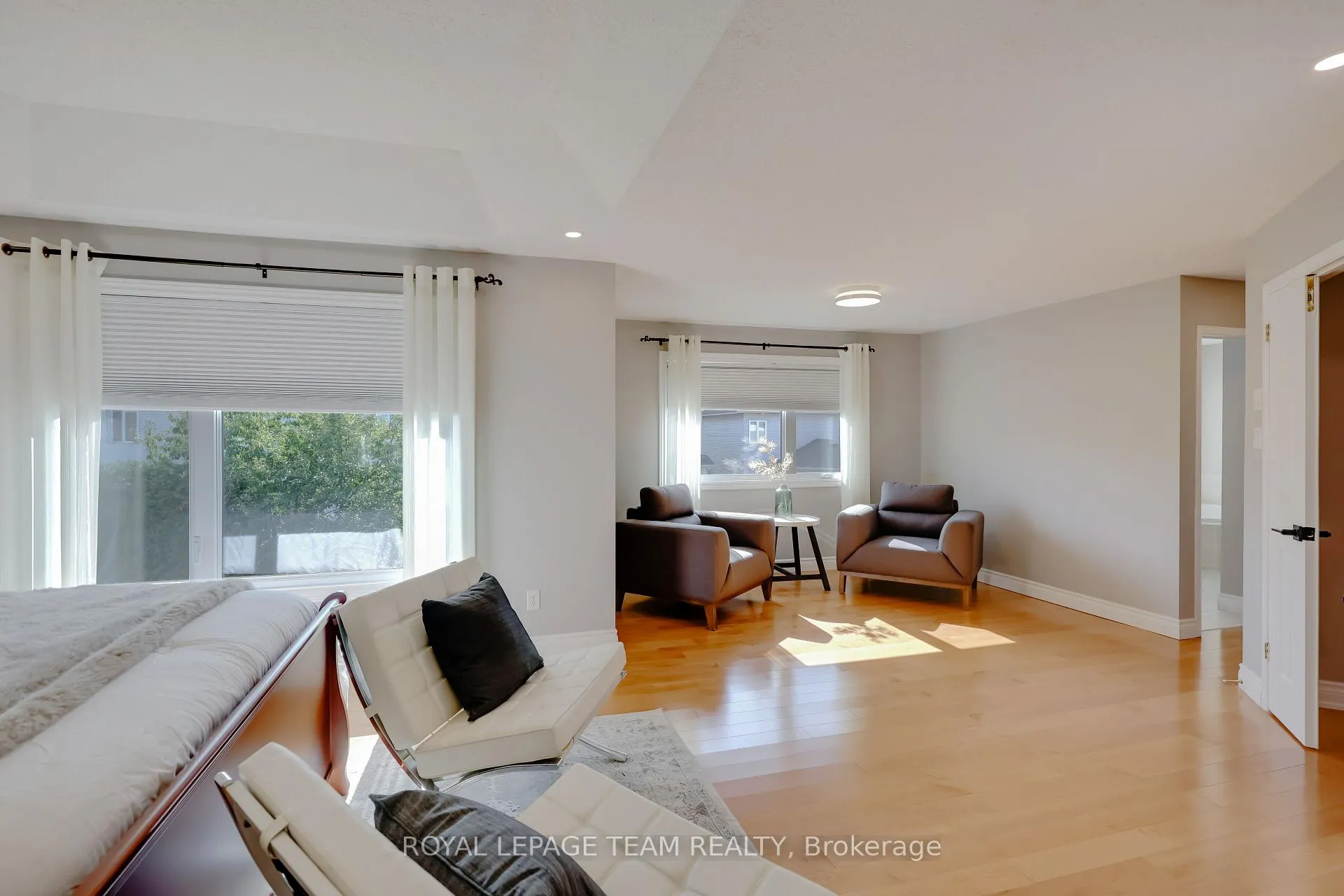 Photo 30 of 36 Keighley Circle, Ottawa, Kanata - Morgan's Grant/South March — HOMEH