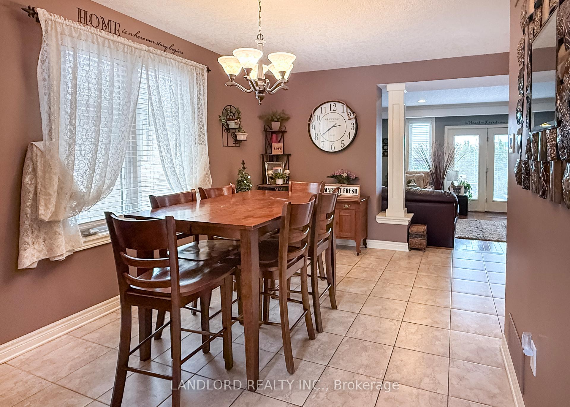 Photo 5 of 115 Hagerman Crescent, St. Thomas — HOMEH