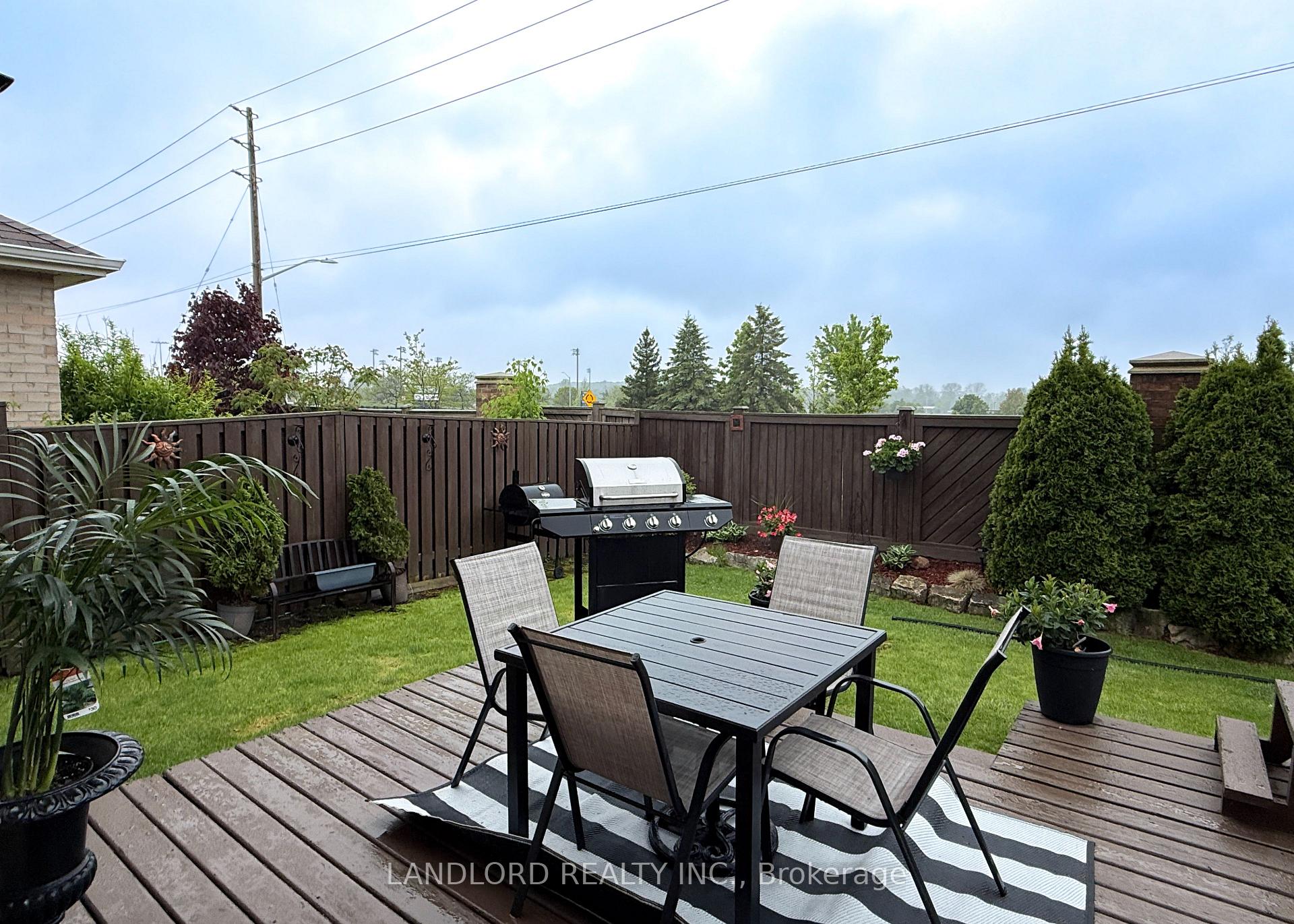 Photo 18 of 115 Hagerman Crescent, St. Thomas — HOMEH