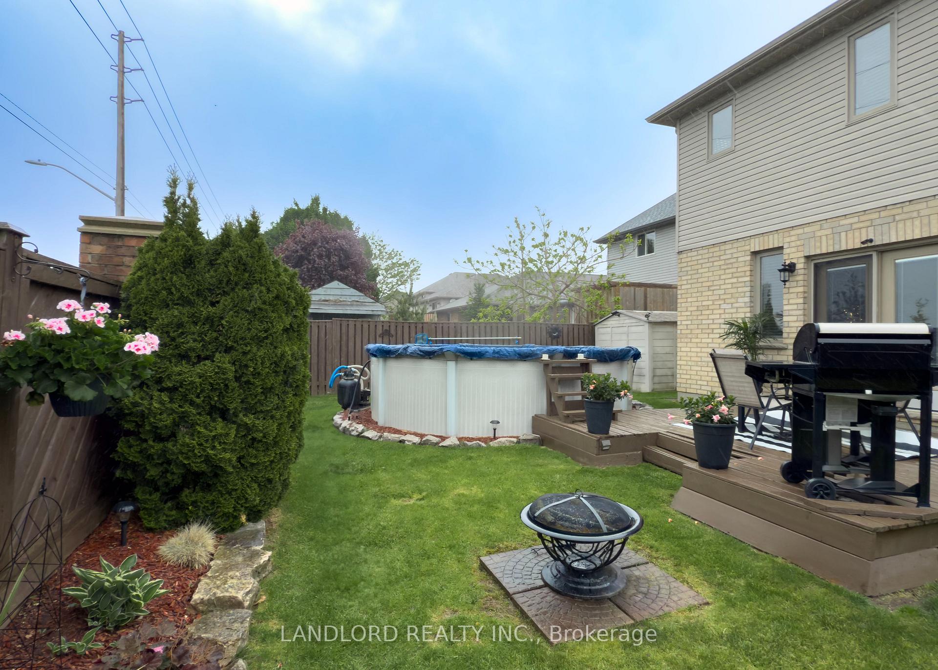 Photo 20 of 115 Hagerman Crescent, St. Thomas — HOMEH