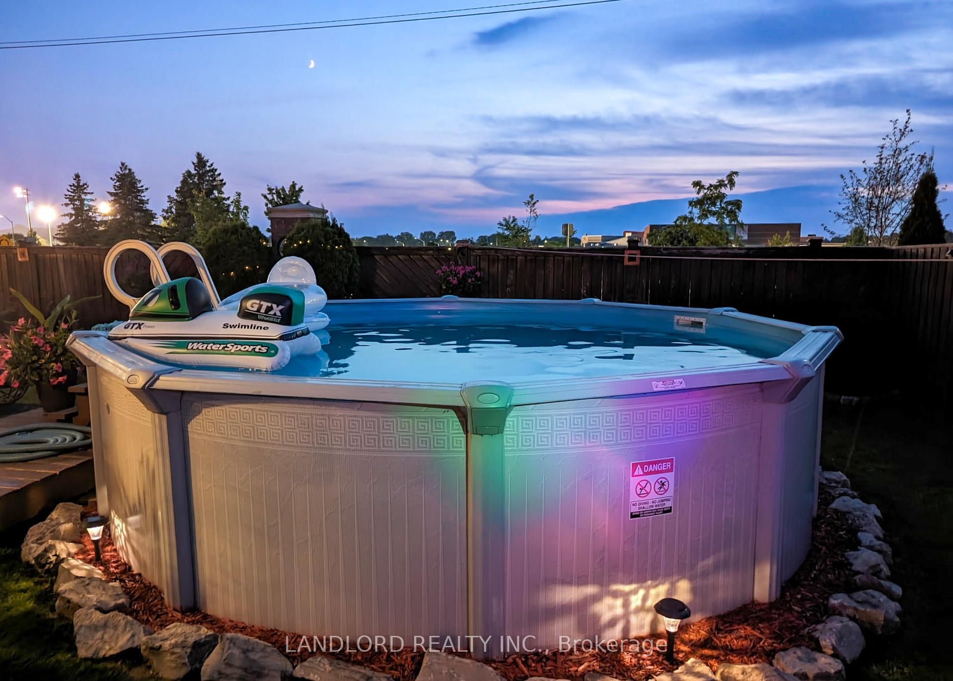 Photo 24 of 115 Hagerman Crescent, St. Thomas — HOMEH