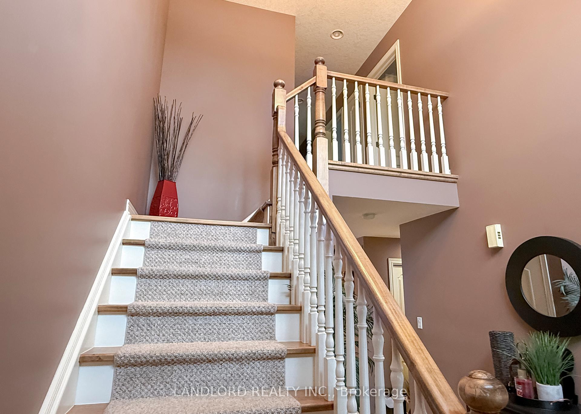 Photo 29 of 115 Hagerman Crescent, St. Thomas — HOMEH