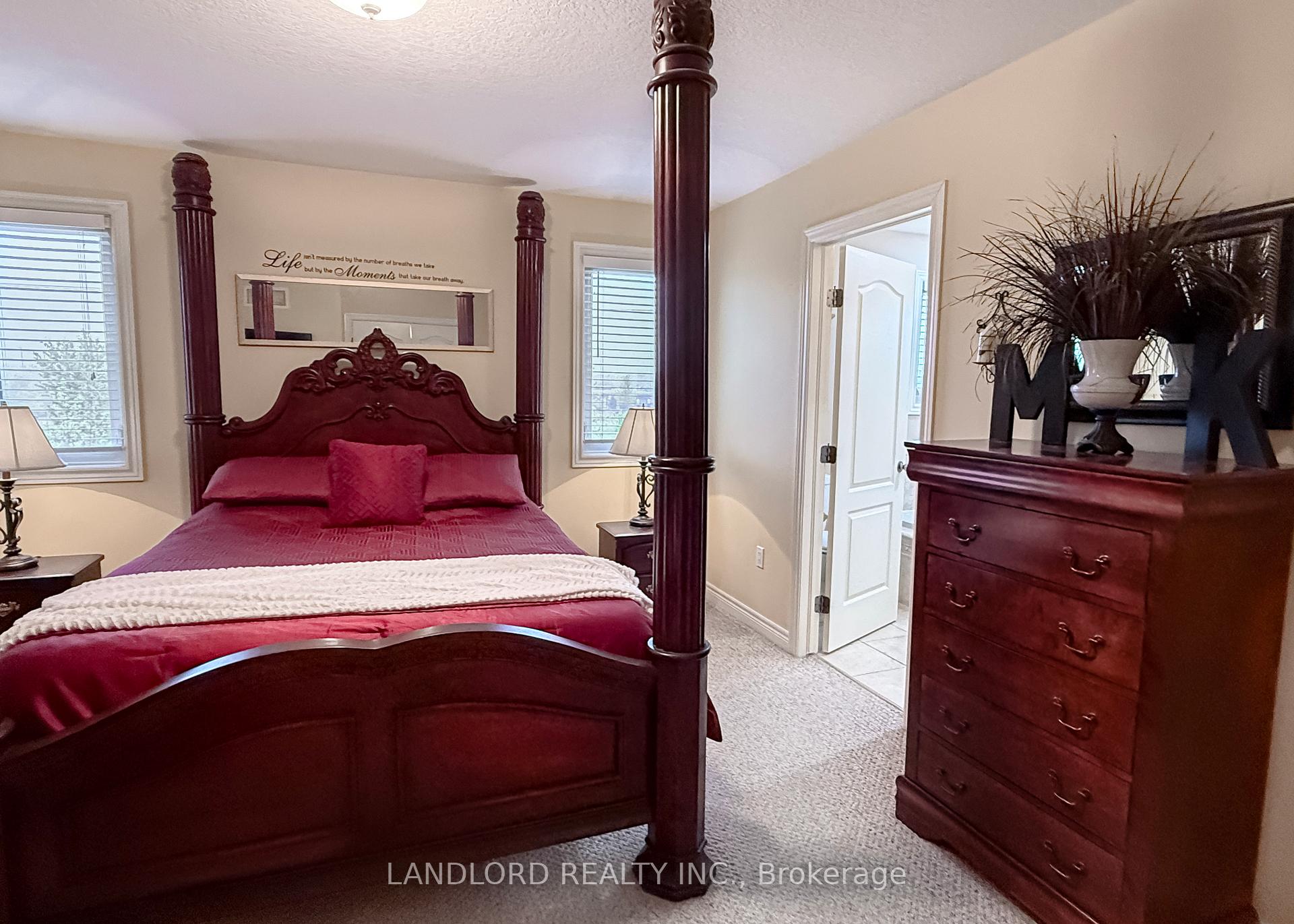 Photo 33 of 115 Hagerman Crescent, St. Thomas — HOMEH