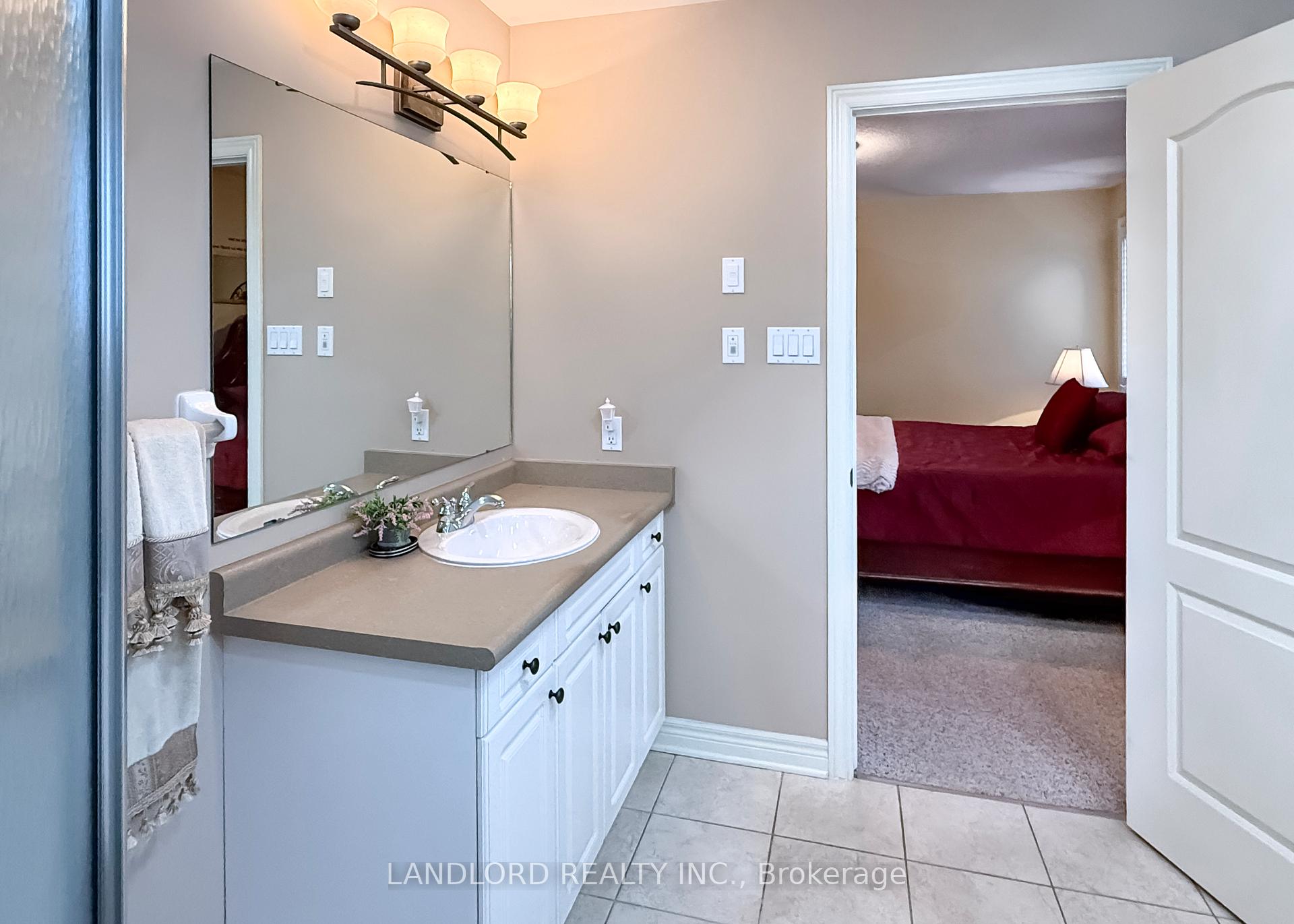 Photo 35 of 115 Hagerman Crescent, St. Thomas — HOMEH