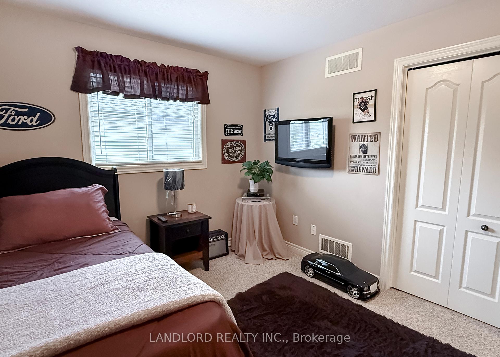 Photo 40 of 115 Hagerman Crescent, St. Thomas — HOMEH