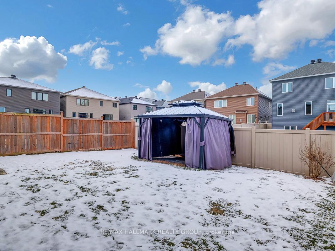 Photo 11 of 210 Kimpton Drive, Ottawa, Stittsville (North) — HOMEH