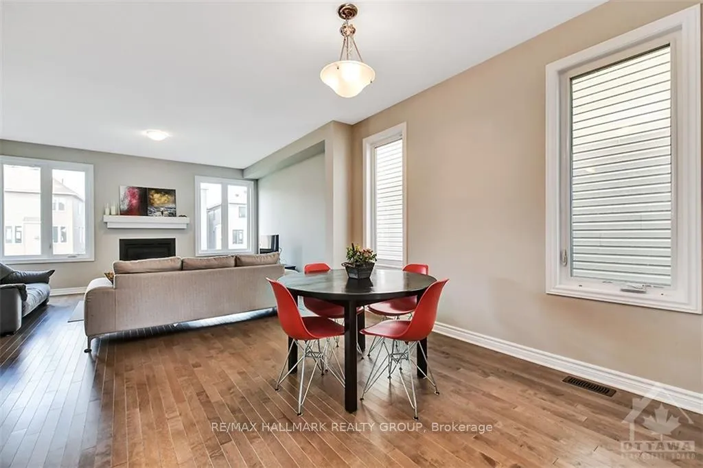 Photo 14 of 210 Kimpton Drive, Ottawa, Stittsville (North) — HOMEH
