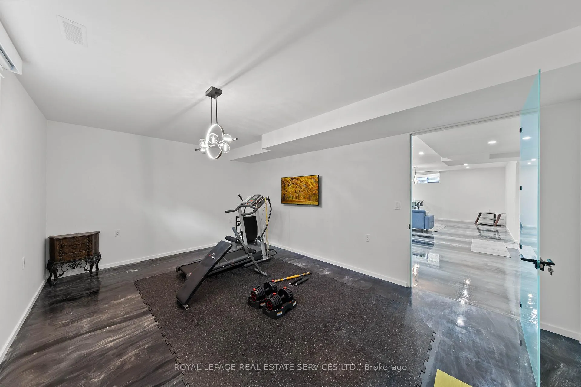 Photo 33 of 118 Barton Boulevard, Blue Mountains — HOMEH