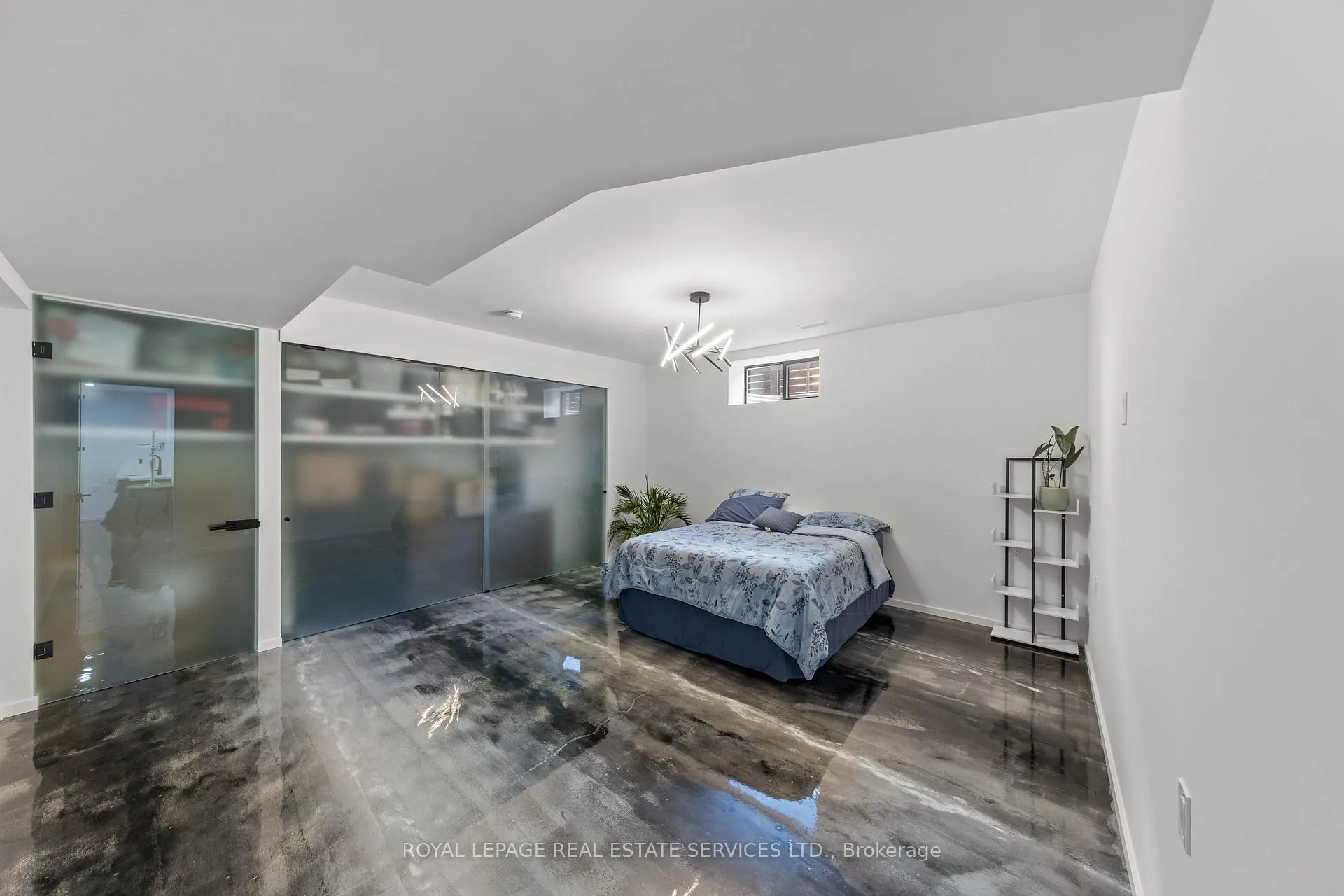 Photo 34 of 118 Barton Boulevard, Blue Mountains — HOMEH