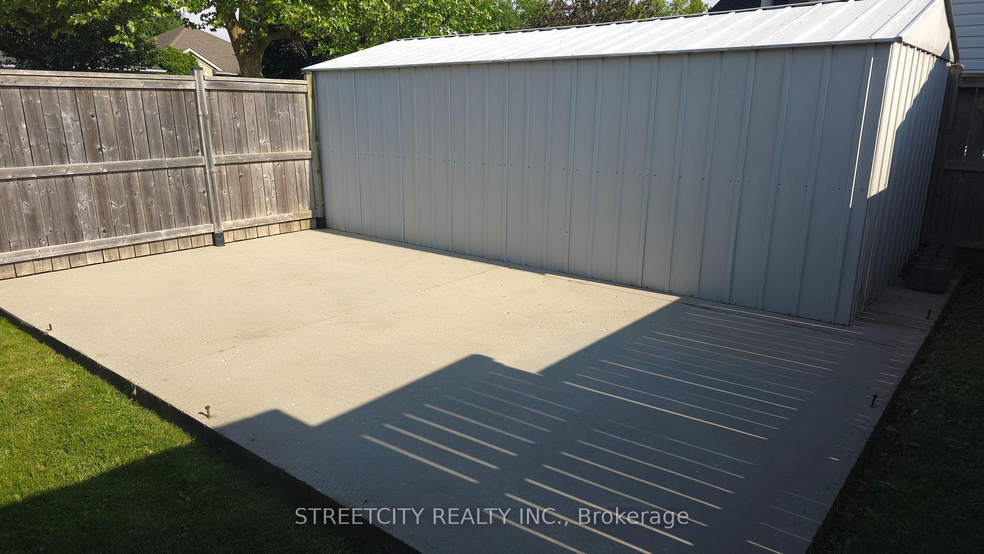 Photo 30 of 18 Rodney Crescent, St. Thomas — HOMEH