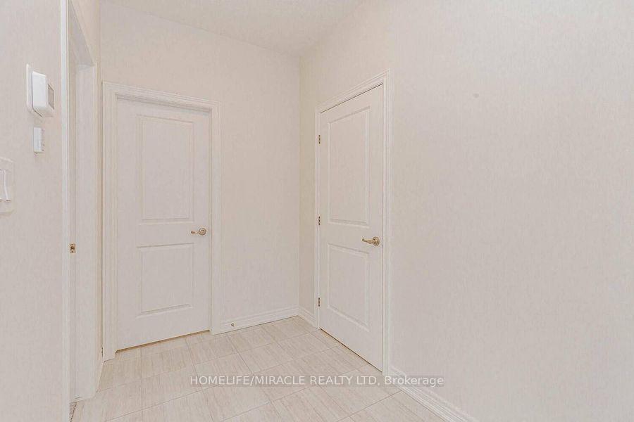 Photo 12 of 45 Irwin Common Street, St. Catharines, Oakdale — HOMEH