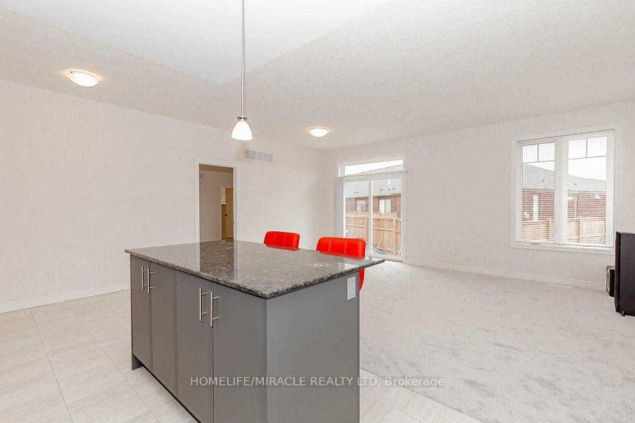 Photo 19 of 45 Irwin Common Street, St. Catharines, Oakdale — HOMEH
