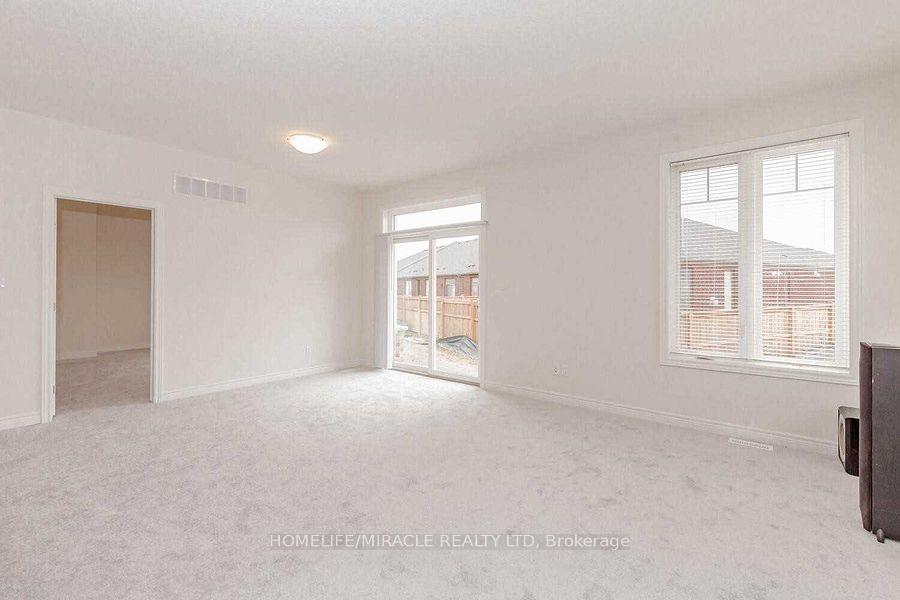 Photo 21 of 45 Irwin Common Street, St. Catharines, Oakdale — HOMEH