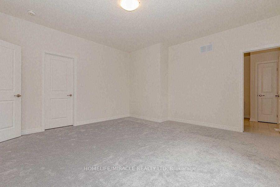 Photo 24 of 45 Irwin Common Street, St. Catharines, Oakdale — HOMEH