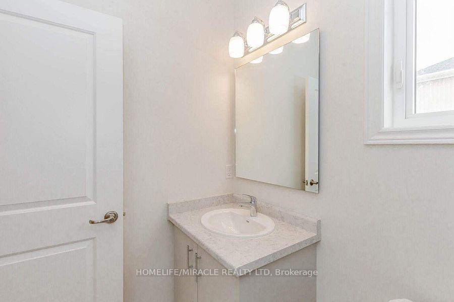 Photo 35 of 45 Irwin Common Street, St. Catharines, Oakdale — HOMEH