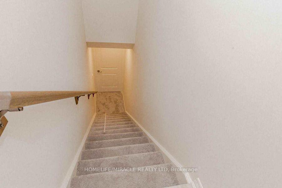 Photo 37 of 45 Irwin Common Street, St. Catharines, Oakdale — HOMEH