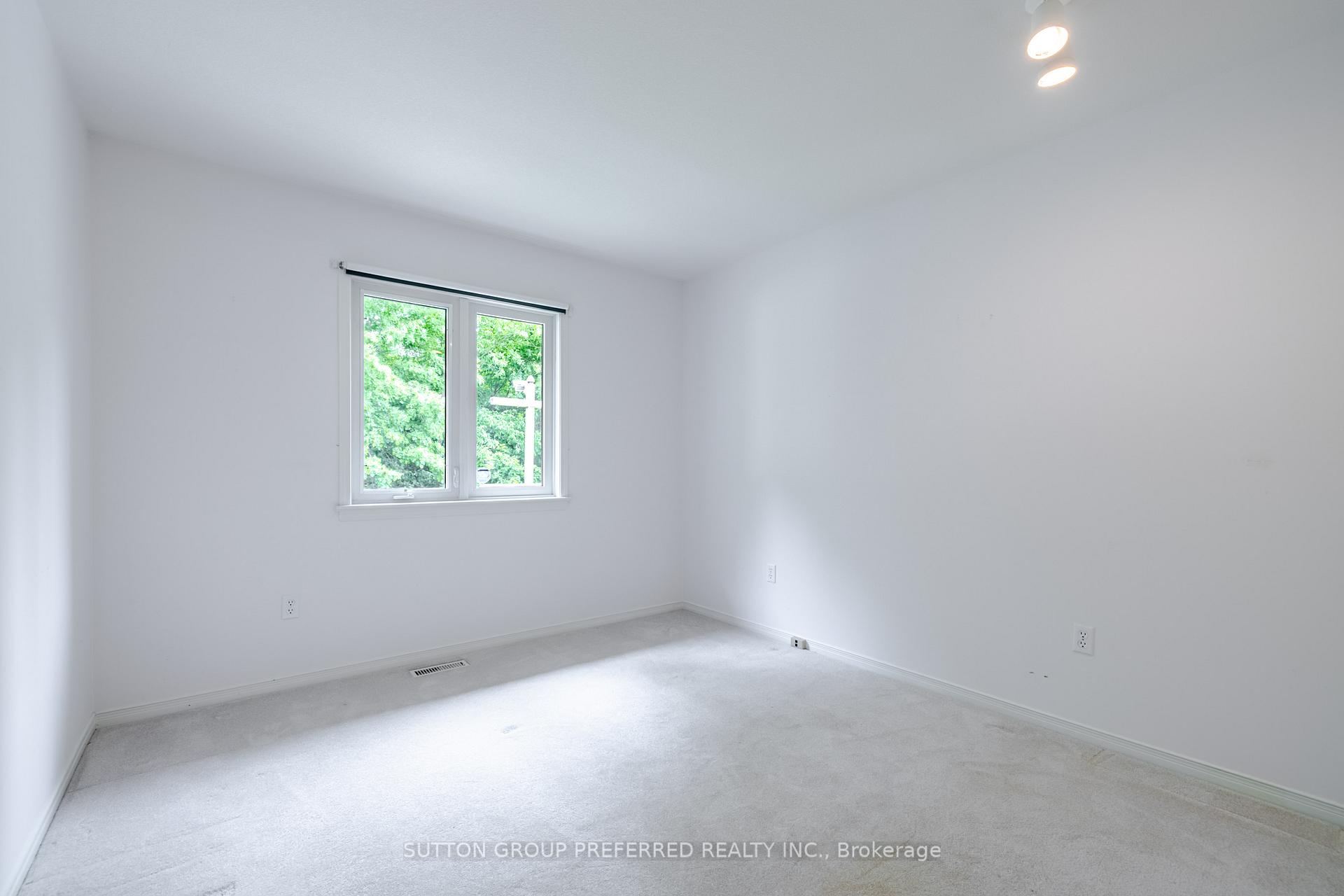 Photo 16 of 41 Mc Gregor Court, St. Thomas — HOMEH
