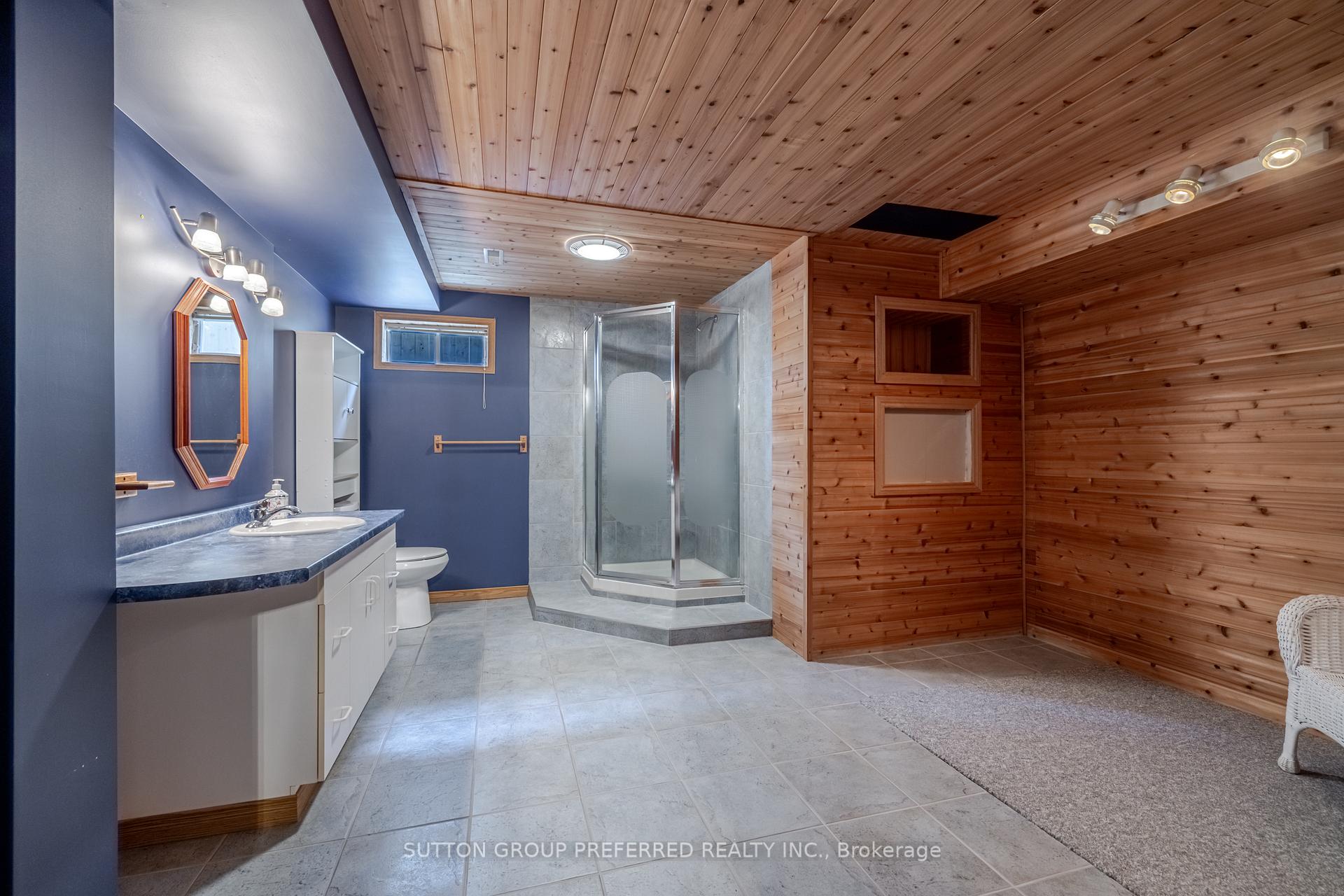 Photo 22 of 41 Mc Gregor Court, St. Thomas — HOMEH