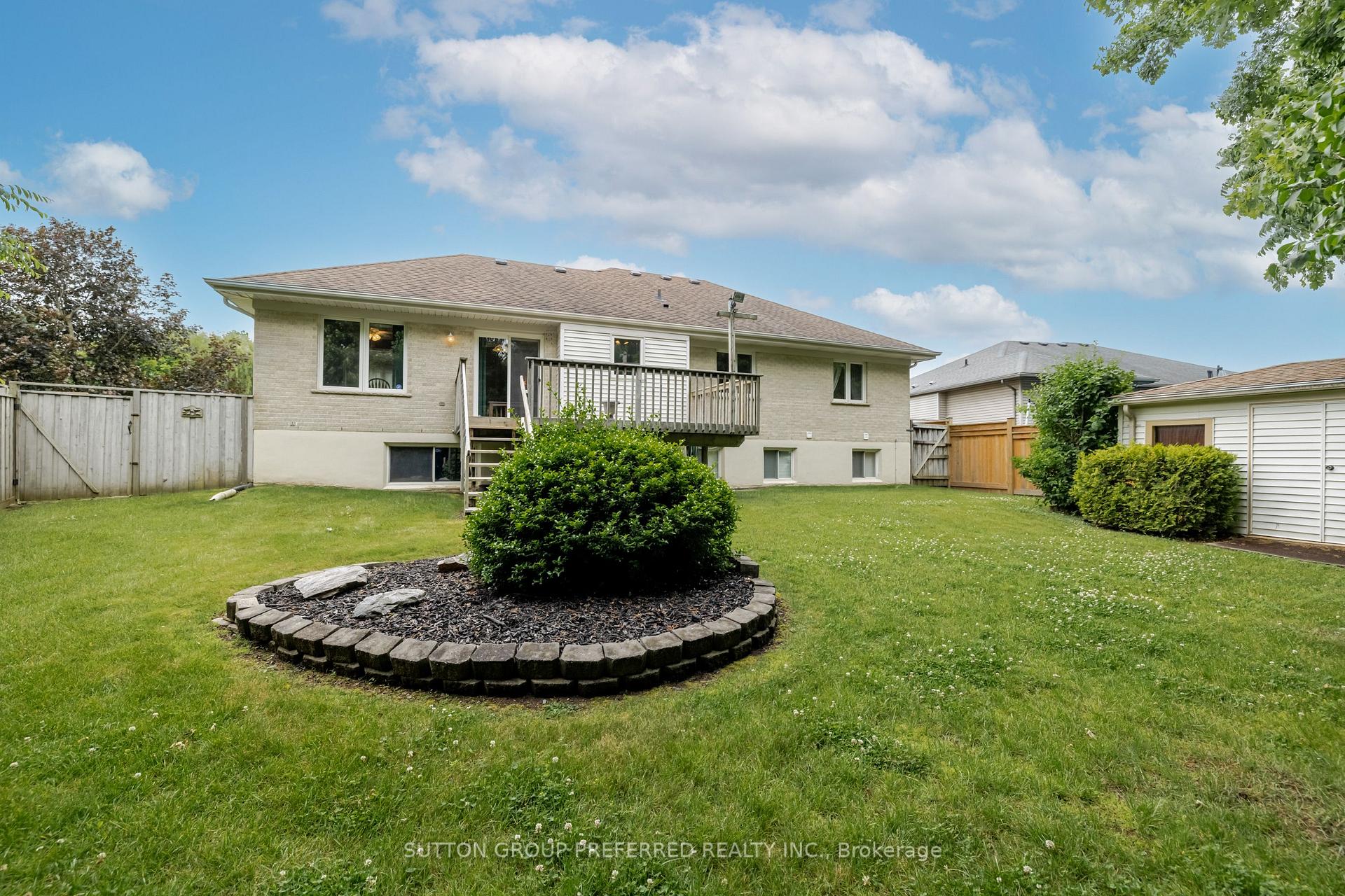 Photo 28 of 41 Mc Gregor Court, St. Thomas — HOMEH