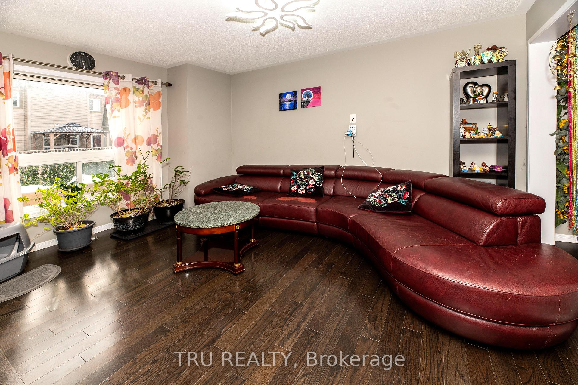 Photo 5 of 844 Campobello Drive, Ottawa, Stittsville (North) — HOMEH