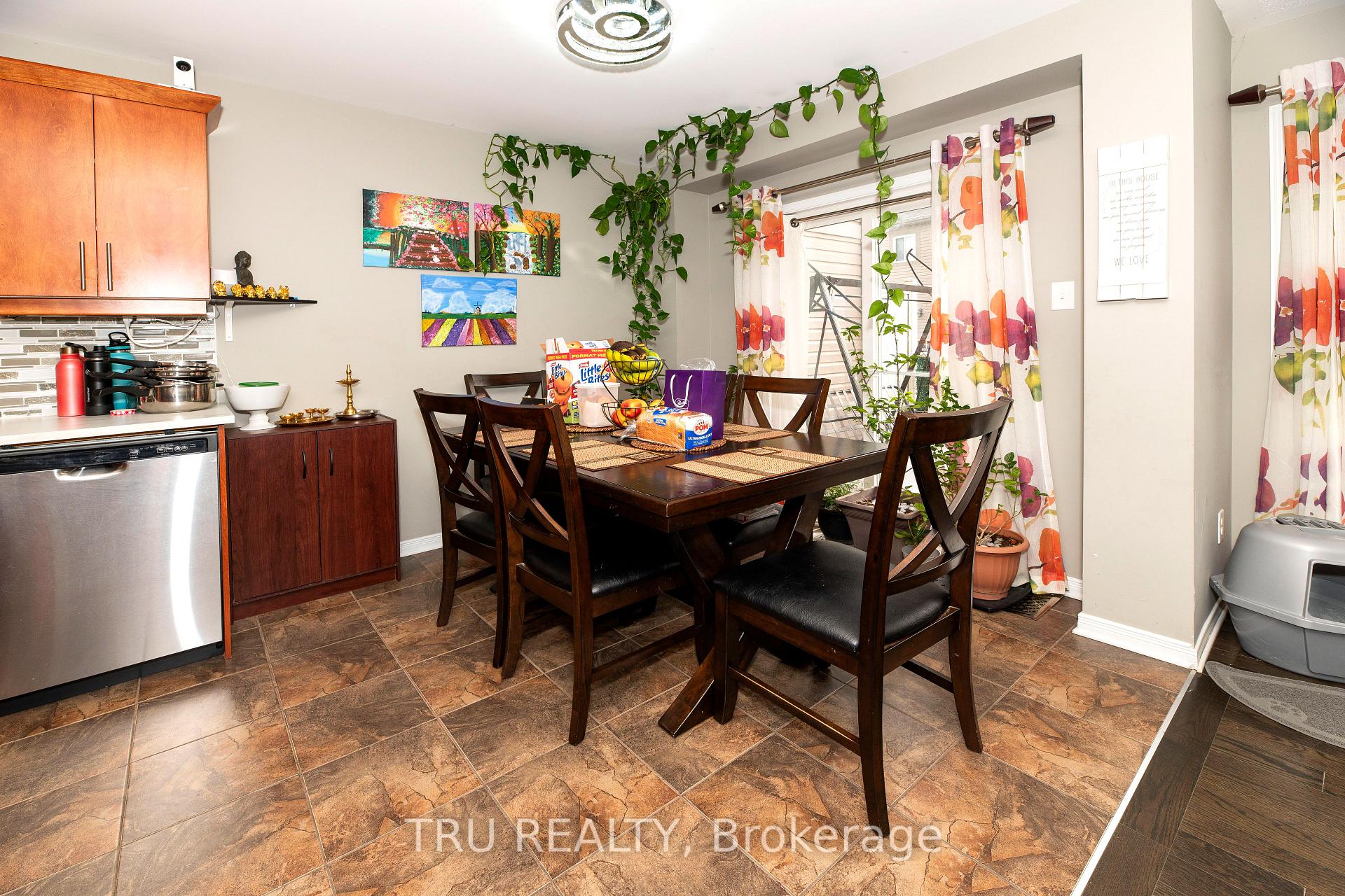 Photo 9 of 844 Campobello Drive, Ottawa, Stittsville (North) — HOMEH