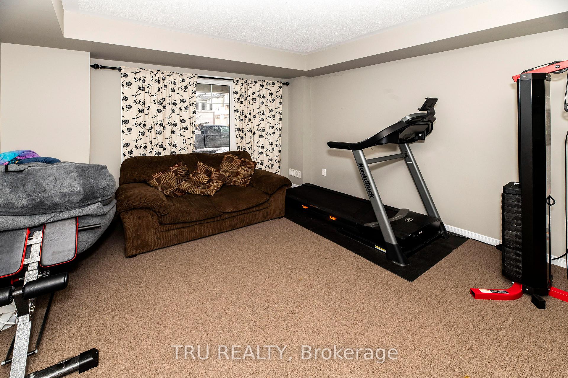 Photo 11 of 844 Campobello Drive, Ottawa, Stittsville (North) — HOMEH