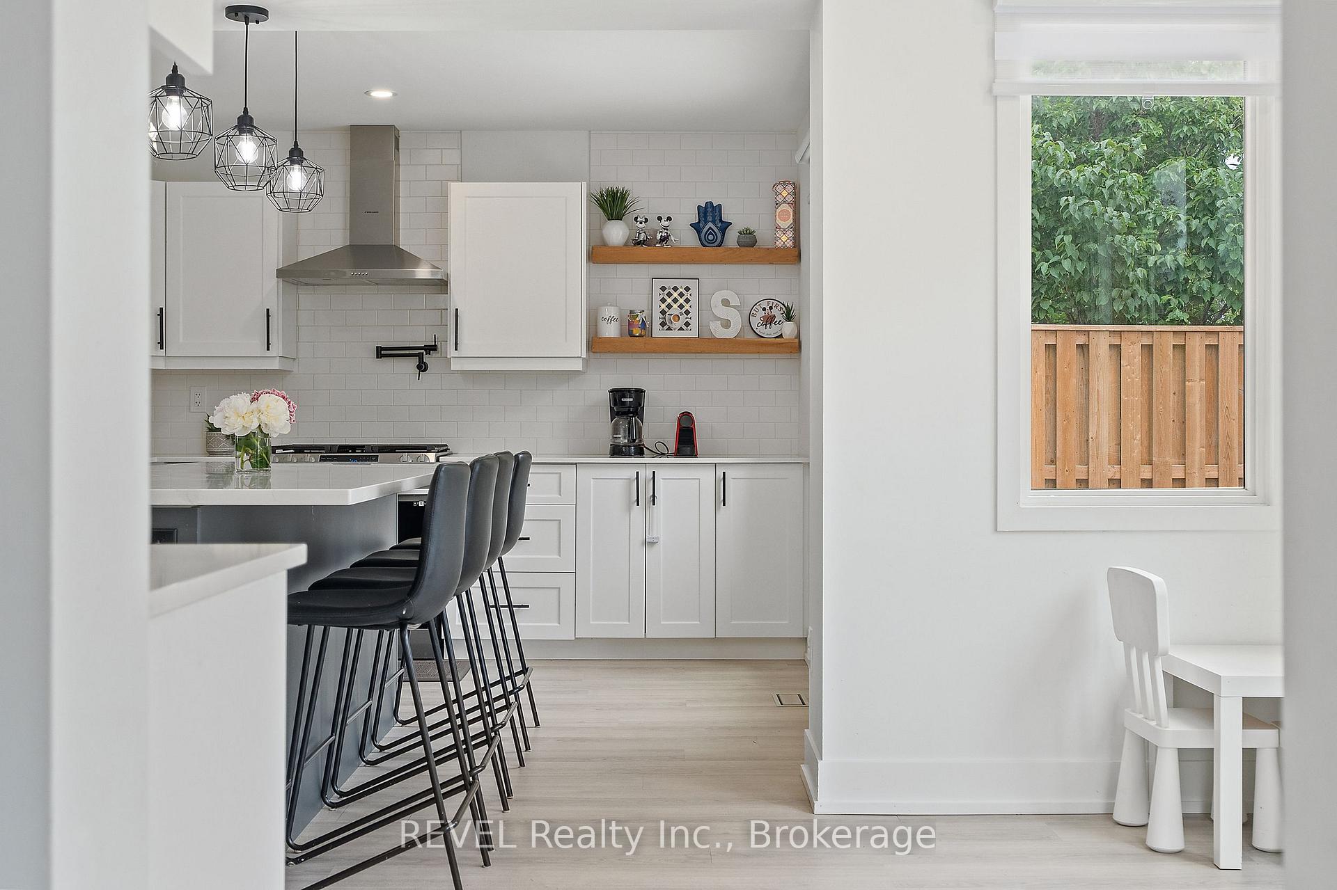 Photo 21 of 5 Elderwood Drive, St. Catharines, Grapeview — HOMEH