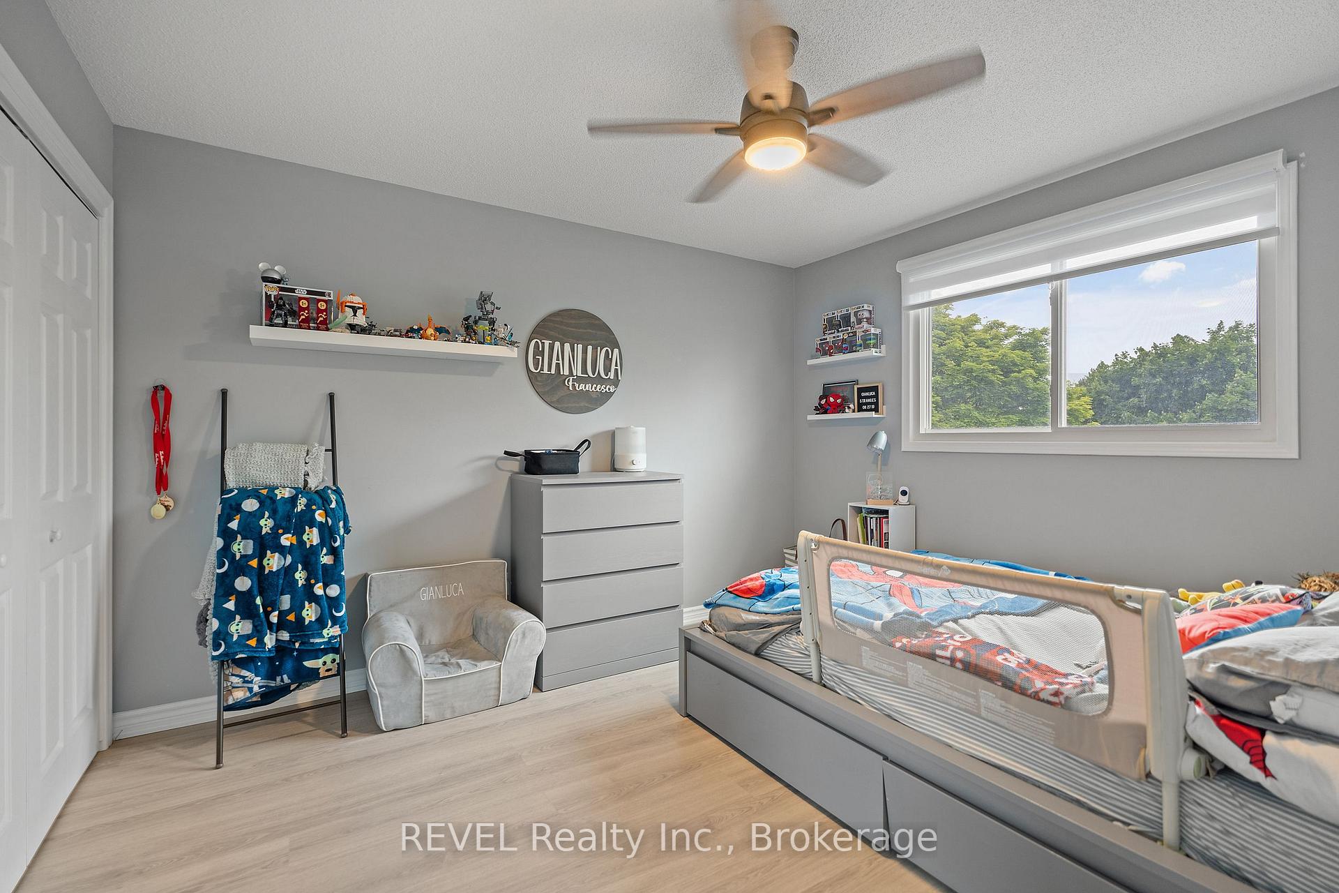 Photo 34 of 5 Elderwood Drive, St. Catharines, Grapeview — HOMEH