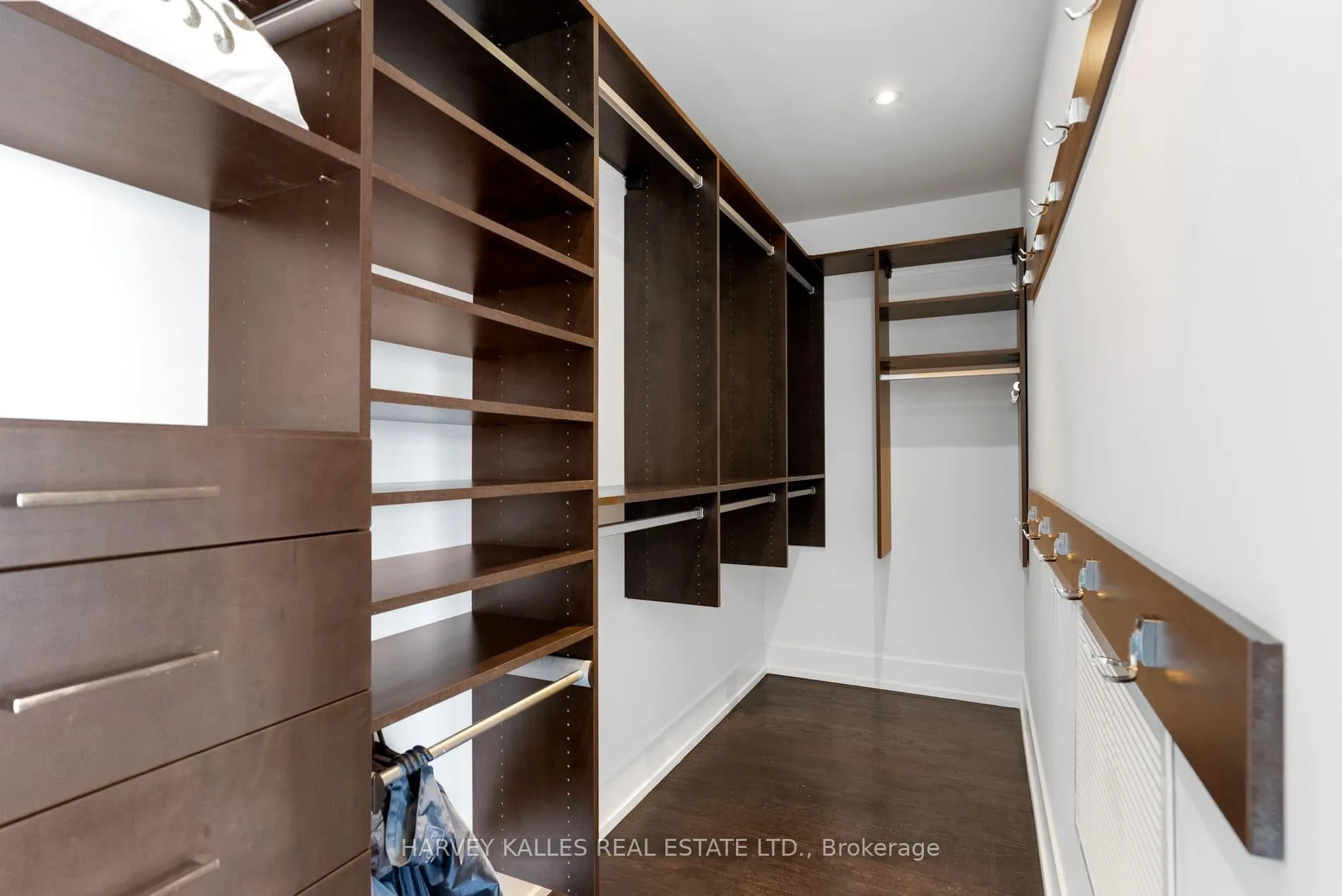 Photo 13 of Unit Ph4502, 33 Charles Street, Toronto, Church-Yonge Corridor — HOMEH