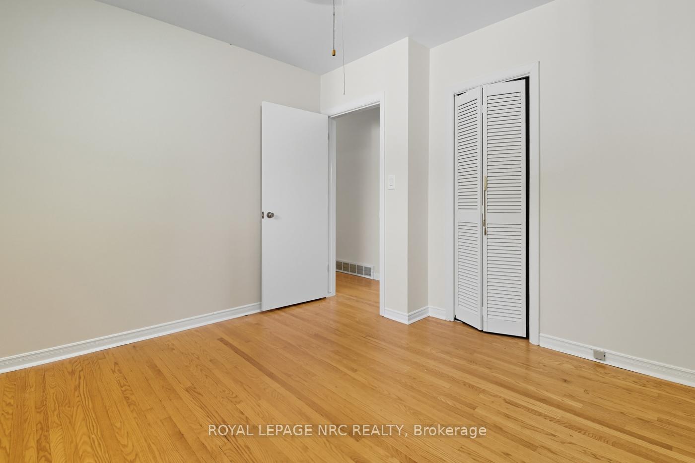 Photo 14 of 23 Grosvenor Street, St. Catharines, Bunting/Linwell — HOMEH