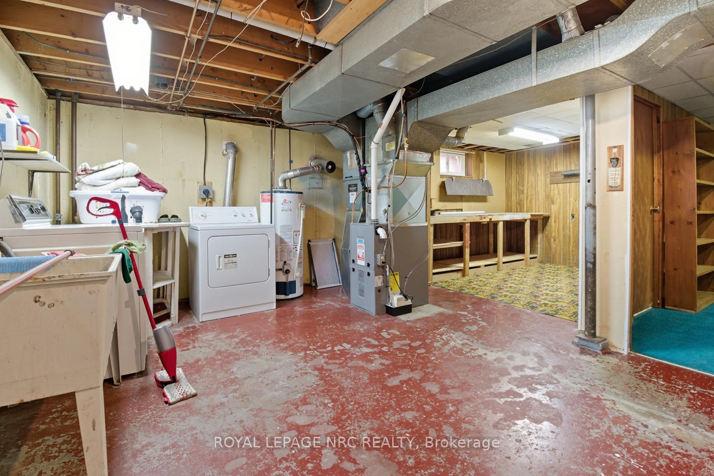 Photo 36 of 23 Grosvenor Street, St. Catharines, Bunting/Linwell — HOMEH