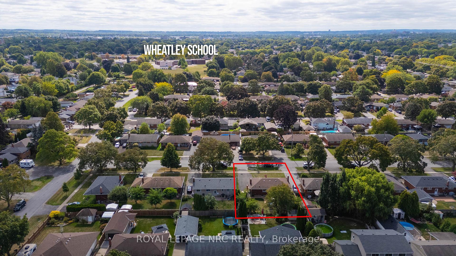 Photo 48 of 23 Grosvenor Street, St. Catharines, Bunting/Linwell — HOMEH