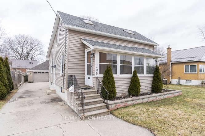 Photo 2 of 198 Elm Street, St. Thomas — HOMEH