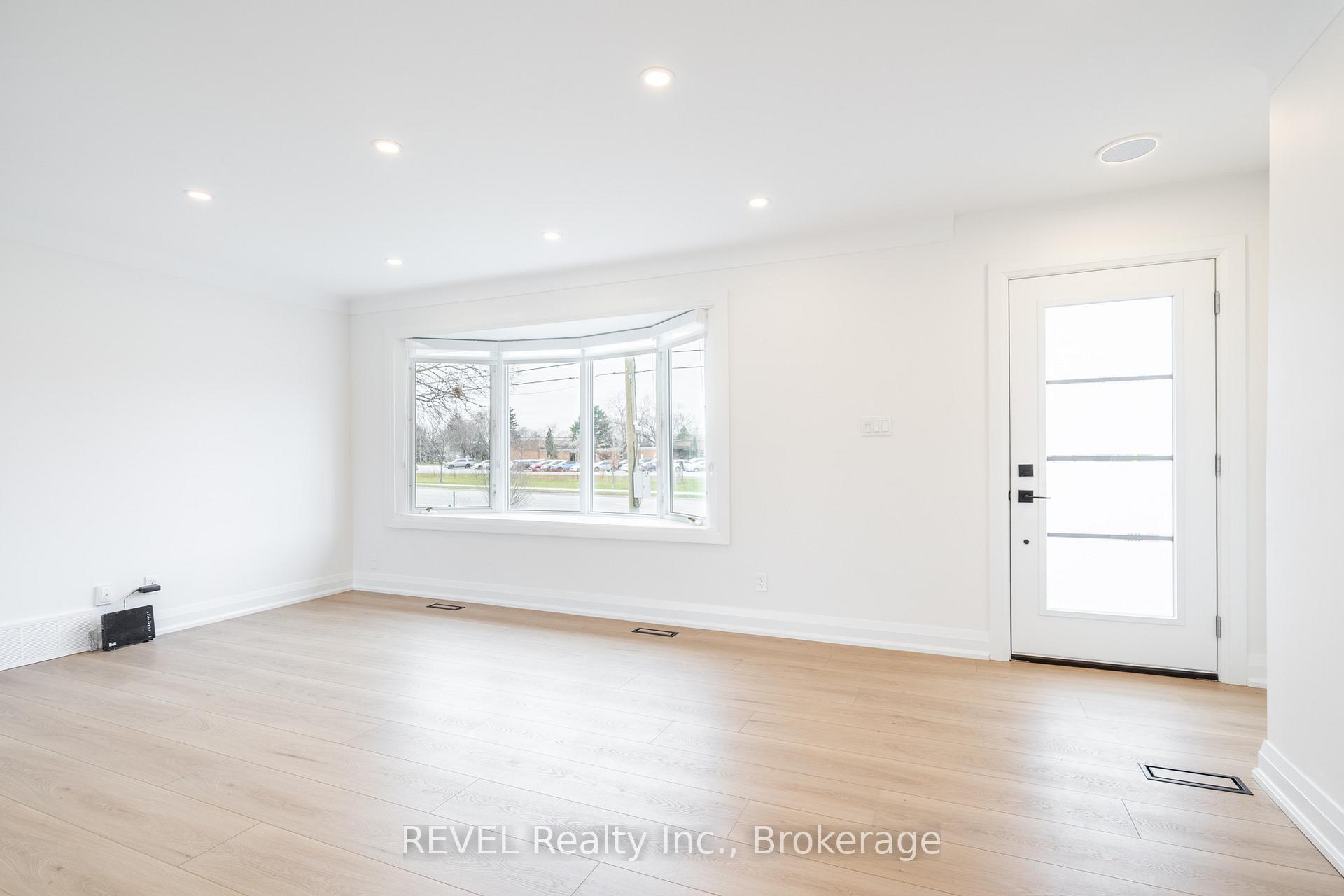 Photo 5 of 508 Geneva Street, St. Catharines, Vine/Linwell — HOMEH