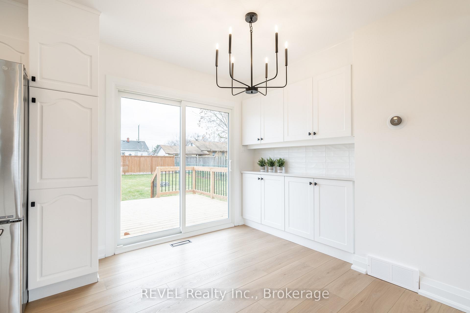 Photo 12 of 508 Geneva Street, St. Catharines, Vine/Linwell — HOMEH