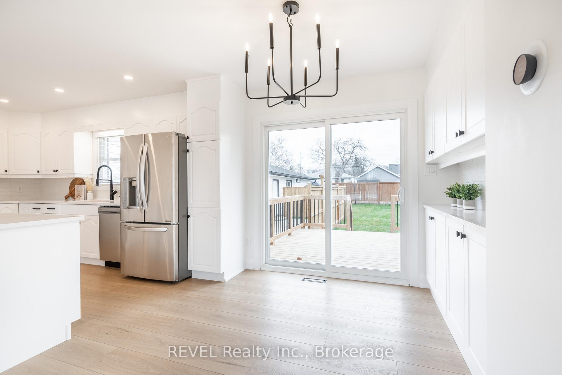 Photo 13 of 508 Geneva Street, St. Catharines, Vine/Linwell — HOMEH
