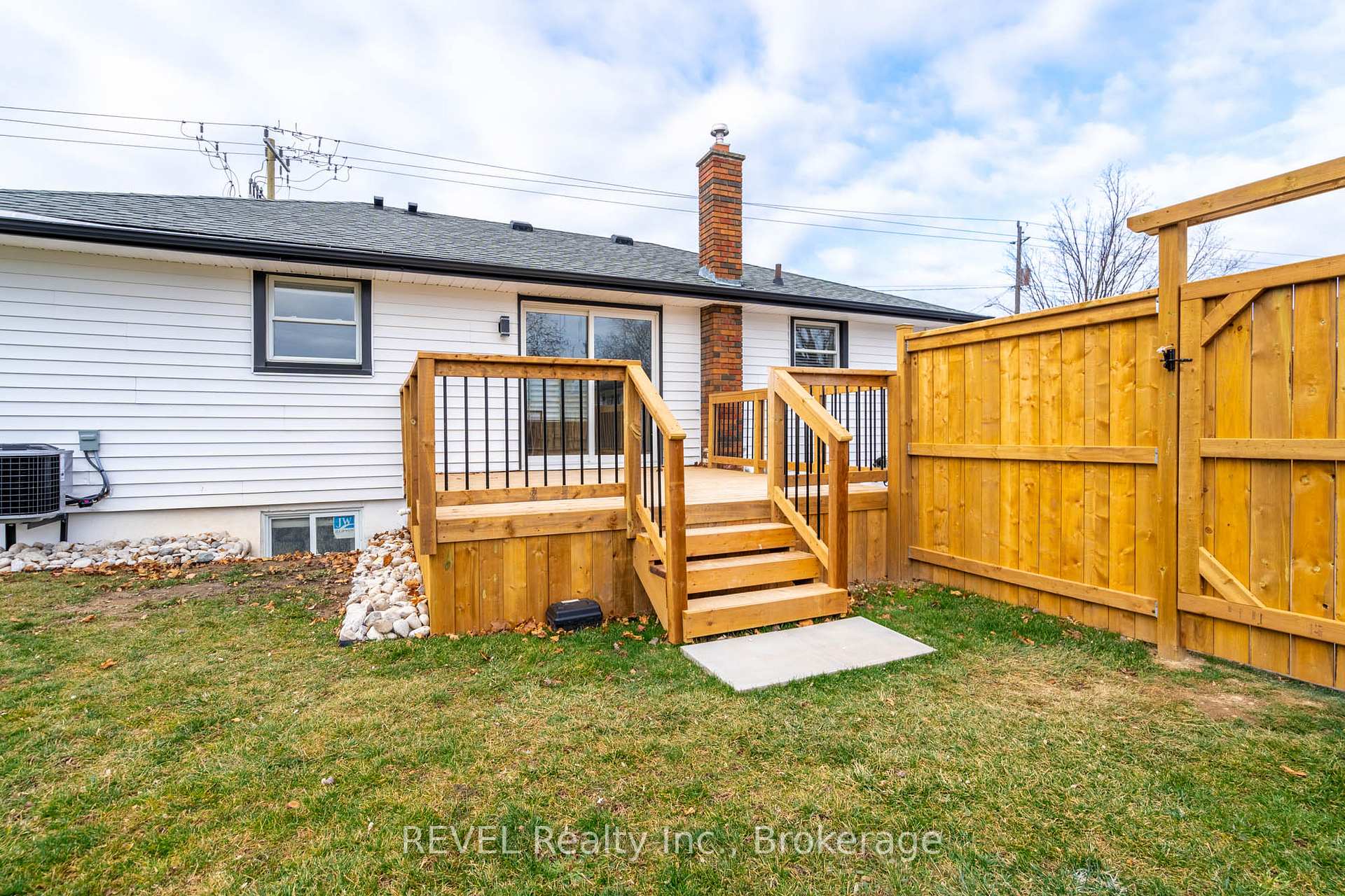 Photo 28 of 508 Geneva Street, St. Catharines, Vine/Linwell — HOMEH