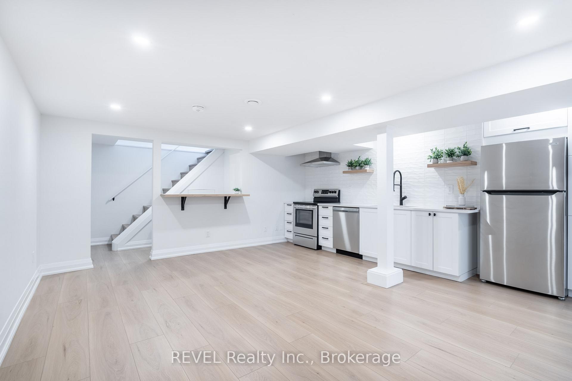 Photo 31 of 508 Geneva Street, St. Catharines, Vine/Linwell — HOMEH