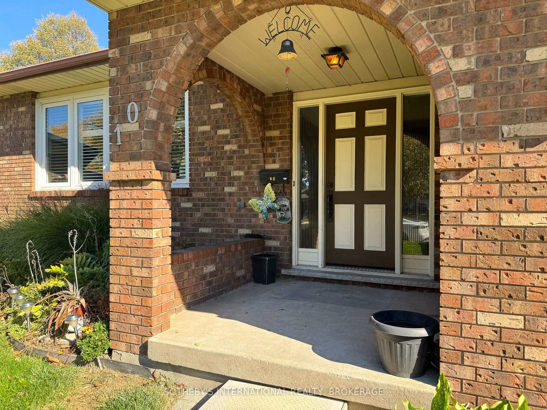 Photo 23 of 10 Bullocks Corners, St. Catharines, Bunting/Linwell — HOMEH
