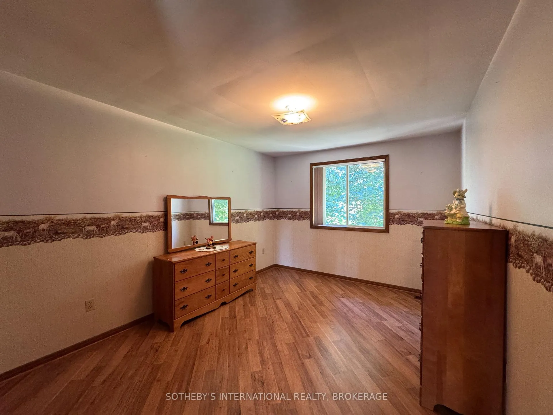 Photo 130 of 10 Bullocks Corners, St. Catharines, Bunting/Linwell — HOMEH