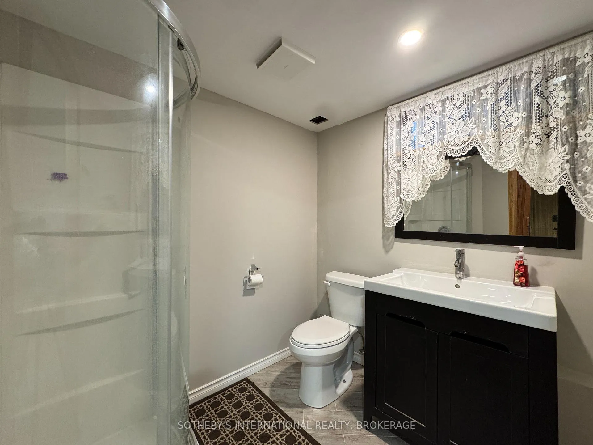 Photo 228 of 10 Bullocks Corners, St. Catharines, Bunting/Linwell — HOMEH