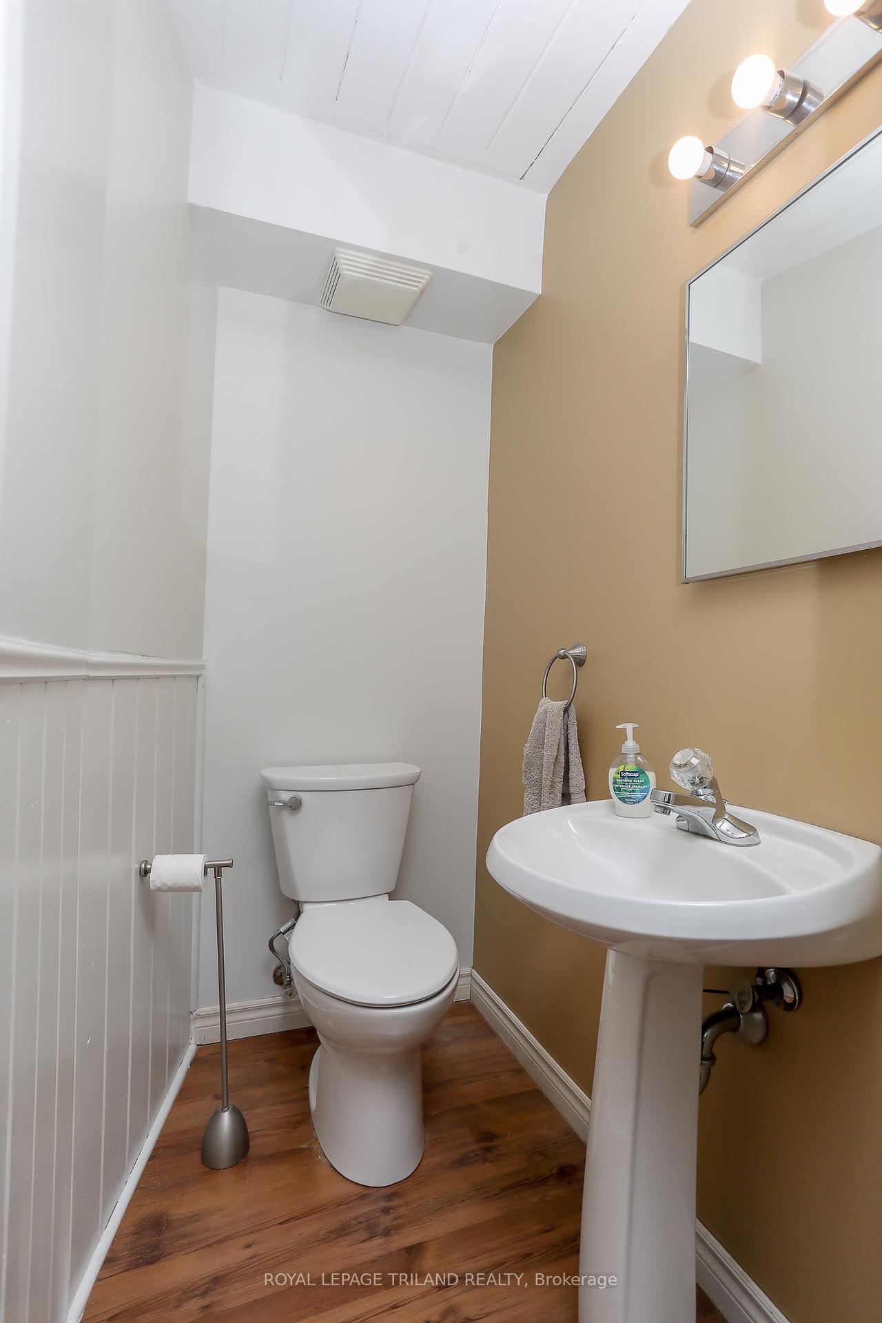 Photo 20 of 16 Maple Street, St. Thomas — HOMEH